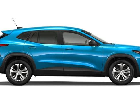 New 2026 Chevrolet Trax LS FWD image 34