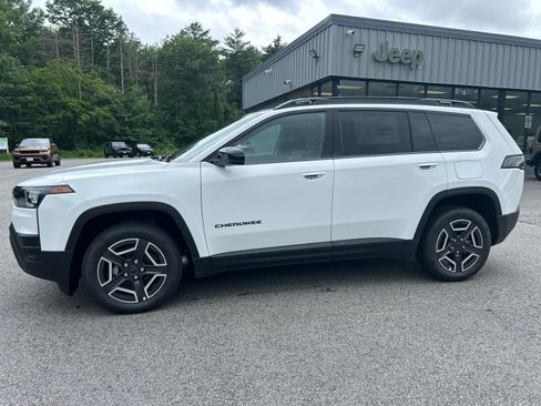 New 2026 Jeep Cherokee Limited AWD/4WD image 9