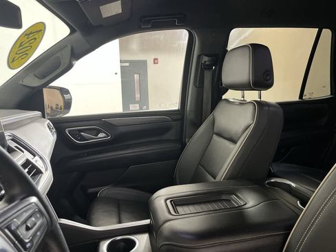Used 2024 GMC Yukon SLT image 27