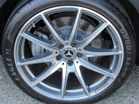 Used 2018 Mercedes-Benz S 560 4MATIC Sedan image 50