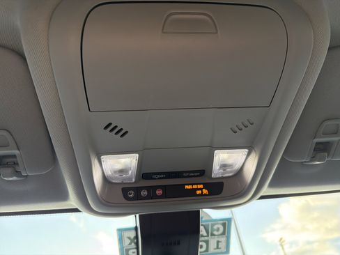 Certified 2022 GMC Terrain SLE w/ Driver Convenience Package image 20