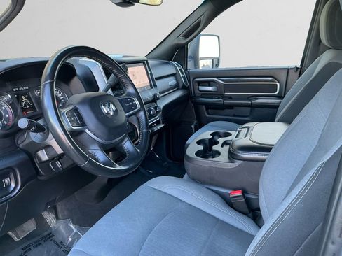 Used 2024 RAM 3500 Big Horn image 9