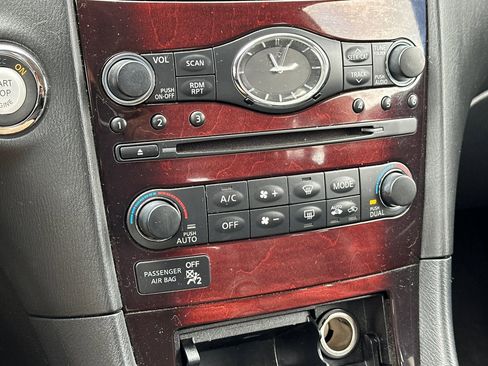 Used 2017 INFINITI QX50 w/ Premium Plus Package image 21