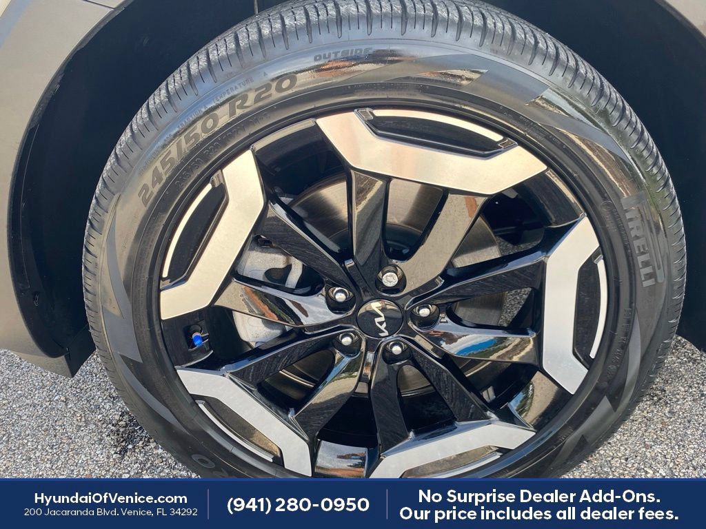 Used 2024 Kia Telluride EX FWD image 24