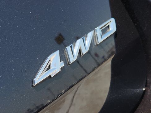 Used 2023 Ford Explorer Limited AWD/4WD image 14