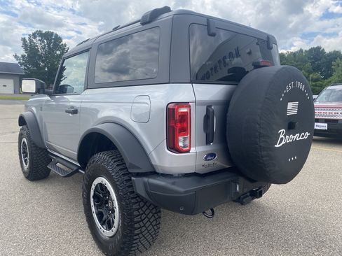 Used 2024 Ford Bronco Black Diamond w/ Sasquatch Package AWD/4WD image 11