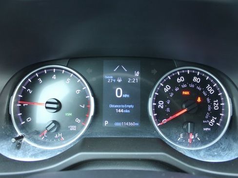 Used 2019 Toyota RAV4 XLE image 26