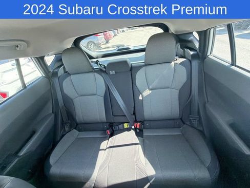 Used 2024 Subaru Crosstrek 2.5i Limited AWD/4WD image 14