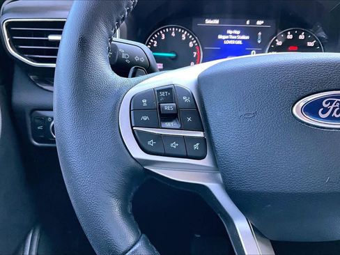 Used 2020 Ford Explorer Limited w/ Class III Trailer Tow Package image 21