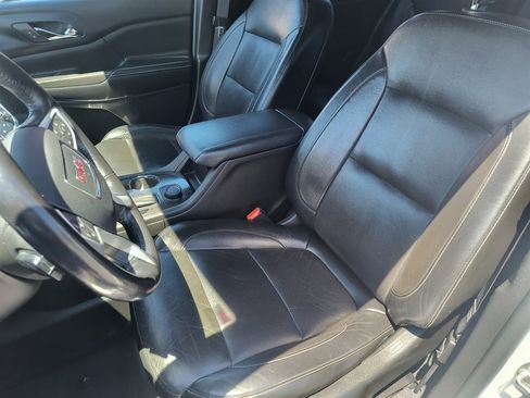 Used 2018 GMC Acadia SLT FWD image 19