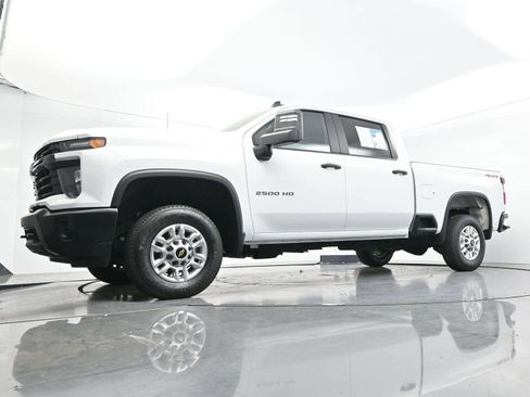 Used 2025 Chevrolet Silverado 2500 W/T w/ WT Convenience Package AWD/4WD image 66