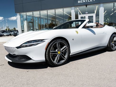 Used 2024 Ferrari Roma Spider RWD image 20