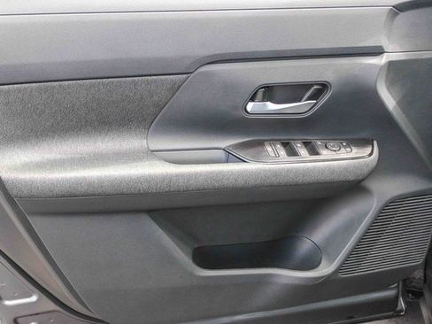 New 2026 Nissan Kicks SV image 20