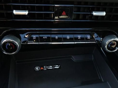 New 2026 Chevrolet Tahoe Premier image 30