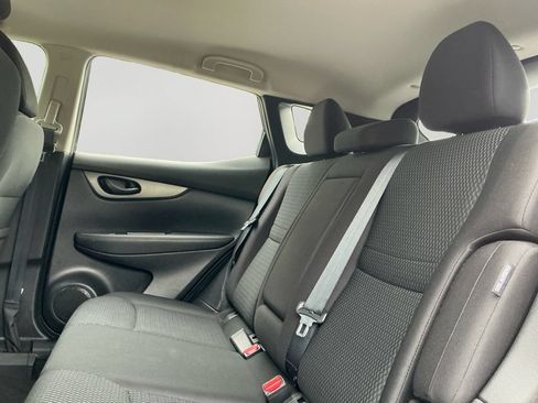 Used 2020 Nissan Rogue Sport S AWD/4WD image 15