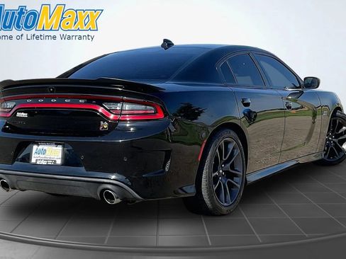 Used 2023 Dodge Charger Scat Pack w/ Harman/Kardon Audio Group RWD image 9