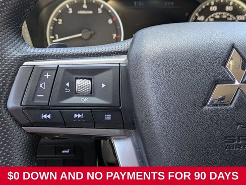 Used 2025 Mitsubishi Outlander SE AWD/4WD image 20