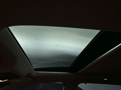 Used 2021 Nissan Rogue Platinum image 19