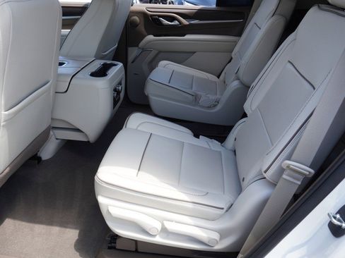 Used 2022 GMC Yukon Denali AWD/4WD image 31