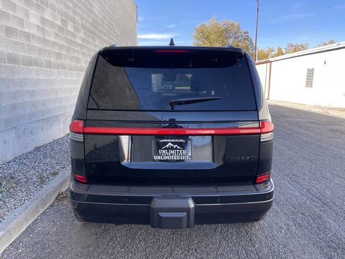 Used 2025 Lexus GX 550 image 2