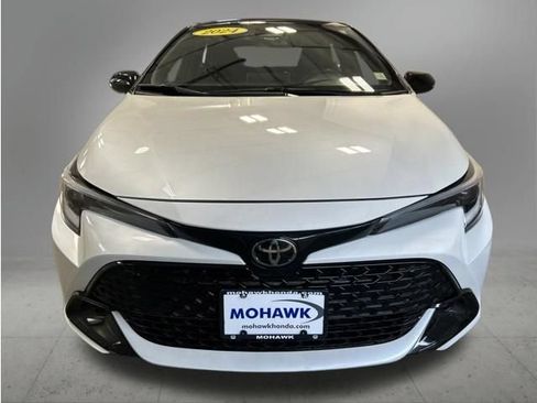 Used 2024 Toyota Corolla SE FWD image 9