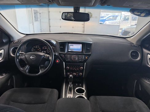 Used 2015 Nissan Pathfinder SL image 15