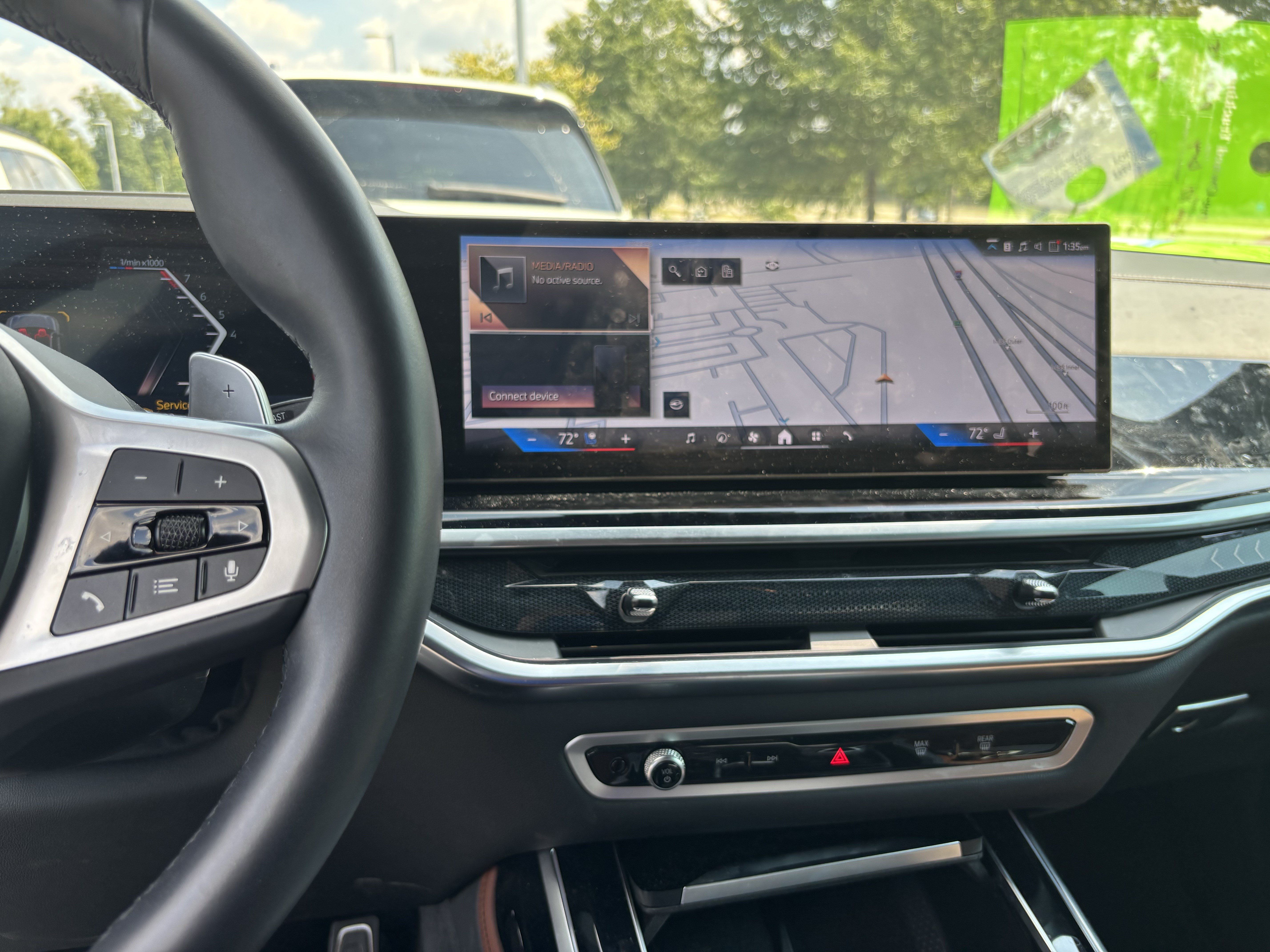 Certified 2024 BMW X7 xDrive40i w/ M Sport Package AWD/4WD image 18