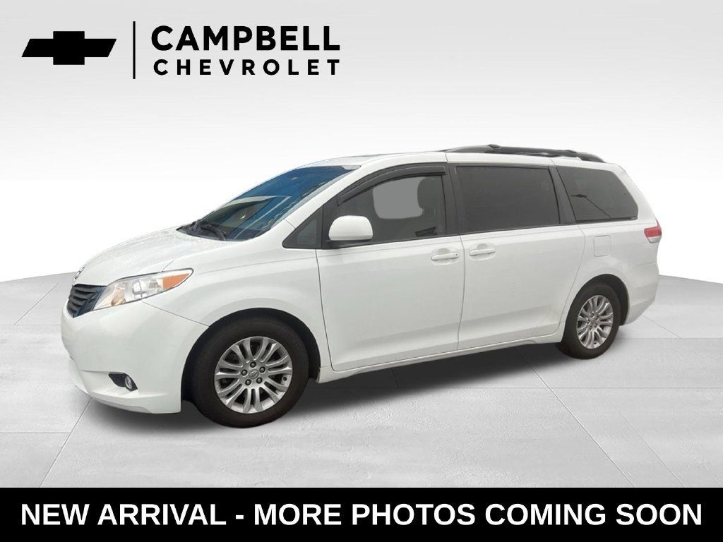 Used 2012 Toyota Sienna XLE FWD 360° Tour