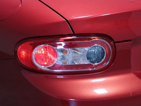 Used 2012 MAZDA MX-5 Miata Special Edition image 50