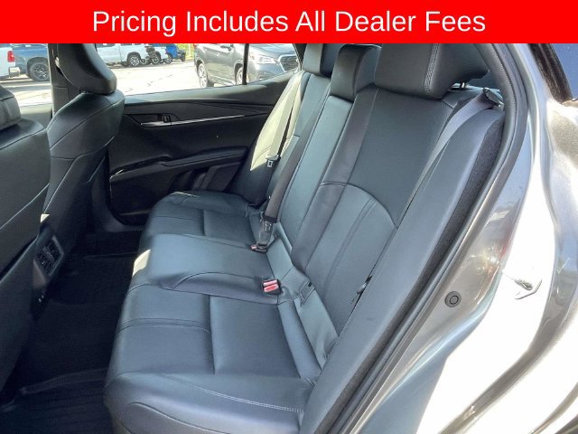 Used 2025 Toyota Camry XSE FWD image 13