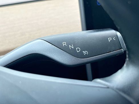 Used 2019 Tesla Model 3 Standard Range Plus RWD image 16