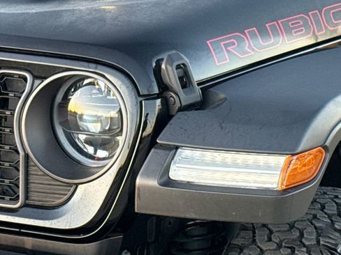 Used 2024 Jeep Wrangler Unlimited Rubicon w/ Convenience Group image 4