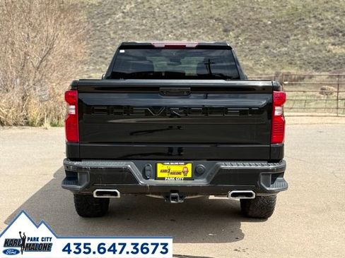 Used 2023 Chevrolet Silverado 1500 Custom Trail Boss AWD/4WD image 4