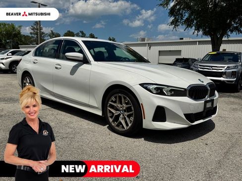 Used 2025 BMW 330i Sedan RWD image 1