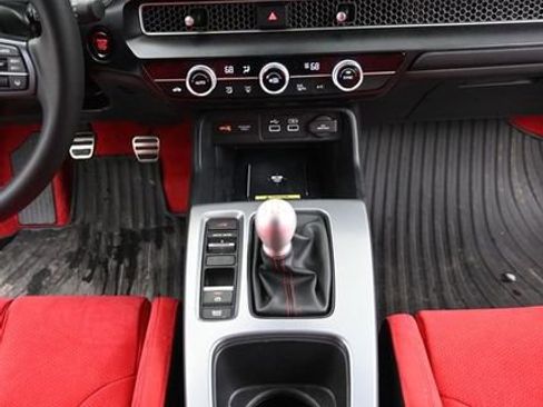 Used 2025 Honda Civic Type R image 16