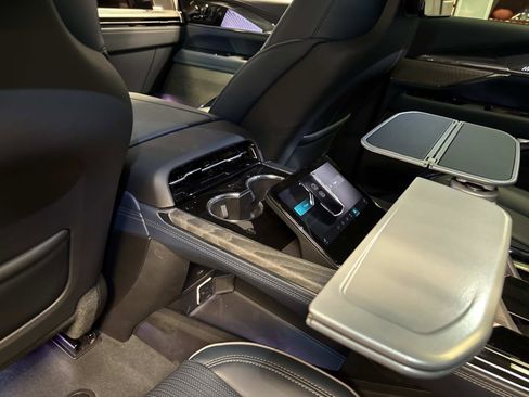 New 2025 Cadillac Escalade IQ Luxury 2 image 26