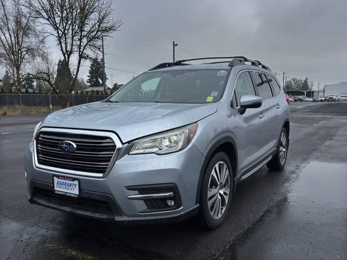 Used 2019 Subaru Ascent Limited w/ Popular Package #2 image 4