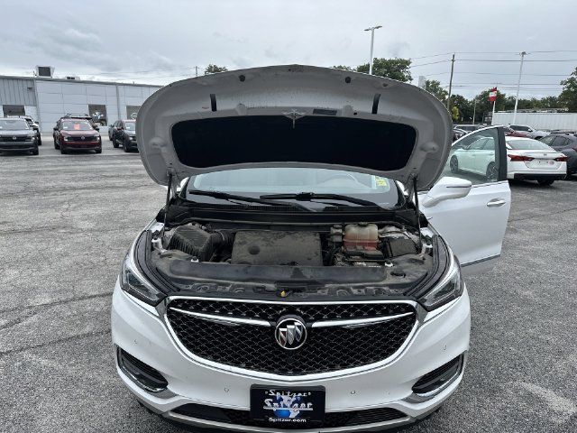 Used 2018 Buick Enclave Avenir w/ Avenir Technology Package FWD image 20