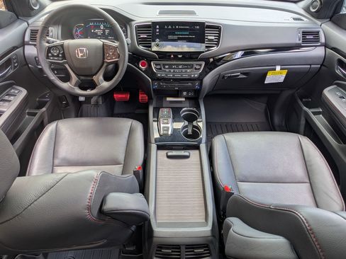 Used 2022 Honda Pilot Black Edition image 25