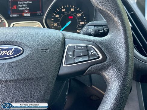 Used 2019 Ford Escape SE FWD image 23
