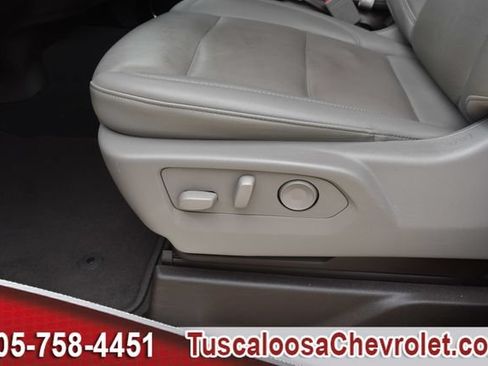 Used 2022 GMC Sierra 1500 SLT w/ X31 Off-Road Package AWD/4WD image 20
