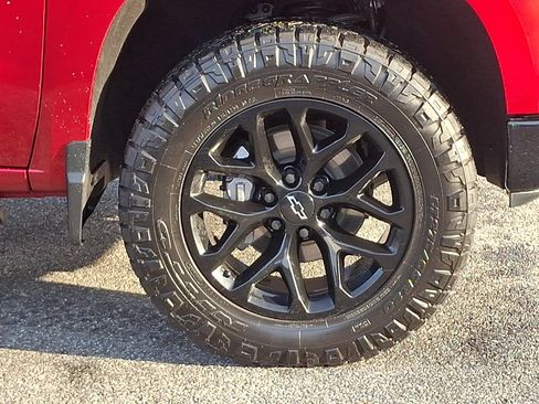 Certified 2023 Chevrolet Silverado 1500 LT Trail Boss w/ LT Trail Boss Premium Package image 8