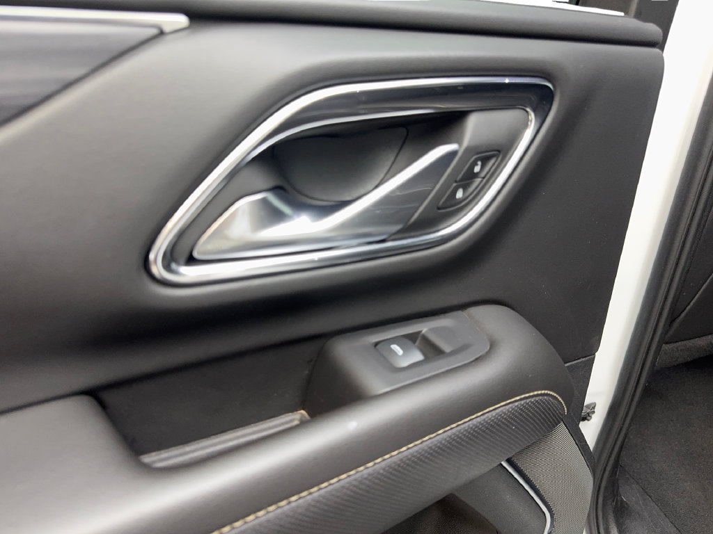 Used 2024 GMC Yukon SLT RWD image 41