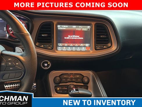 Used 2023 Dodge Challenger R/T w/ Plus Package image 9