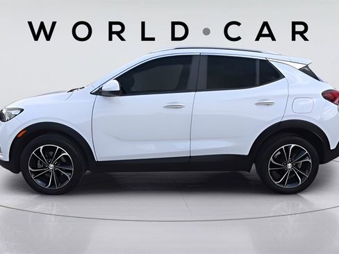 Used 2022 Buick Encore GX Select w/ Safety Package II image 4