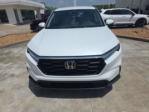 Used 2023 Honda CR-V LX image 8