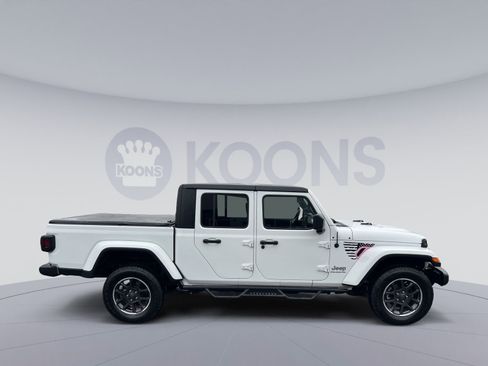 Used 2023 Jeep Gladiator Overland image 8