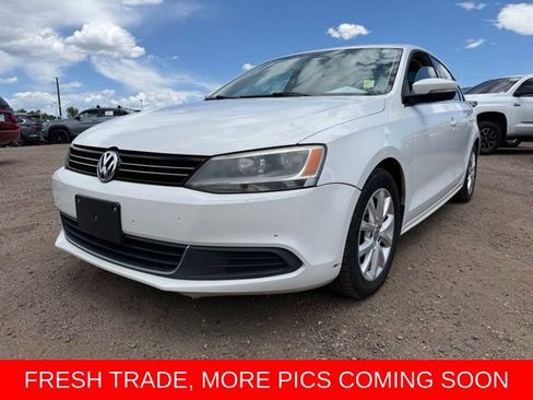 Used 2014 Volkswagen Jetta SE FWD image 1