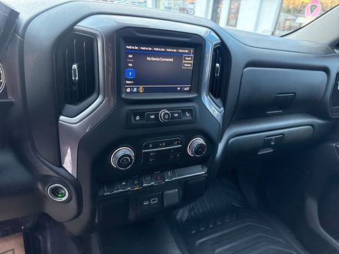 Used 2022 Chevrolet Silverado 1500 W/T w/ WT Value Package image 22