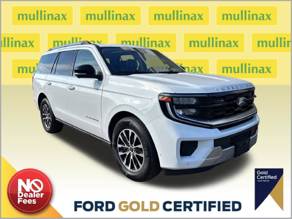 Used 2025 Ford Expedition Platinum AWD/4WD image 1